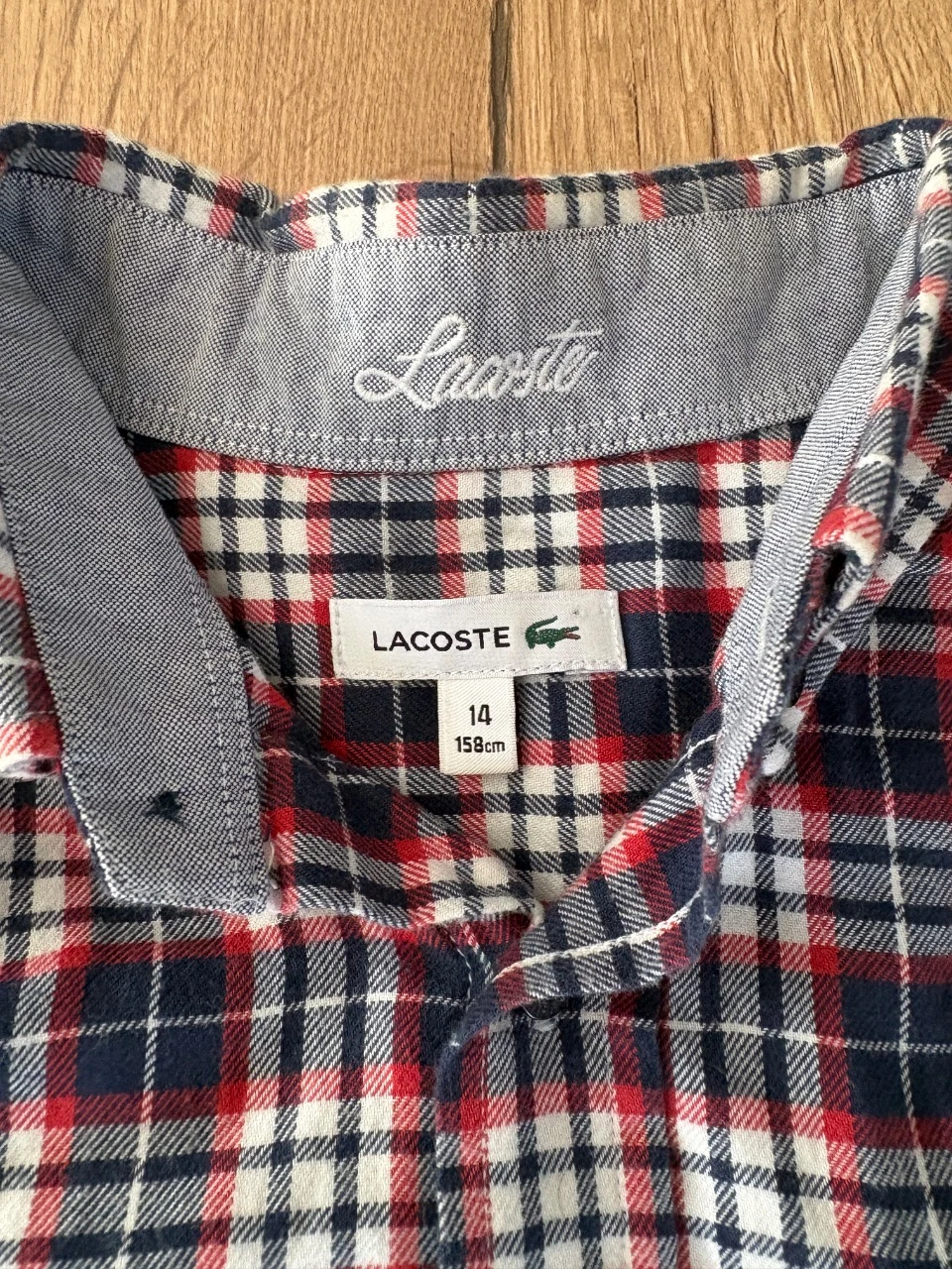 Chemise à carreaux Lacoste – 14 ans